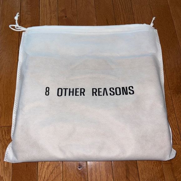 NWT 8 Other Reasons Beige Tote Bag - Picture 6 of 6